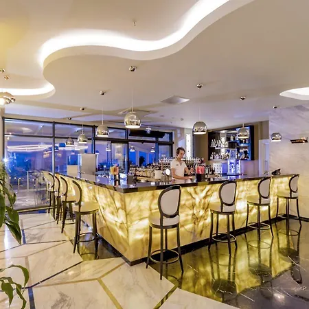 Mary Hotel 5*