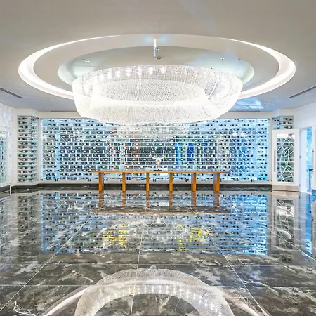 Mary Hotel 5*